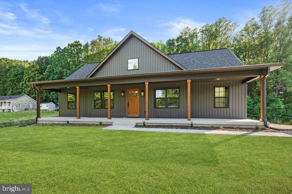 201 Seclusion Shores Drive, Mineral