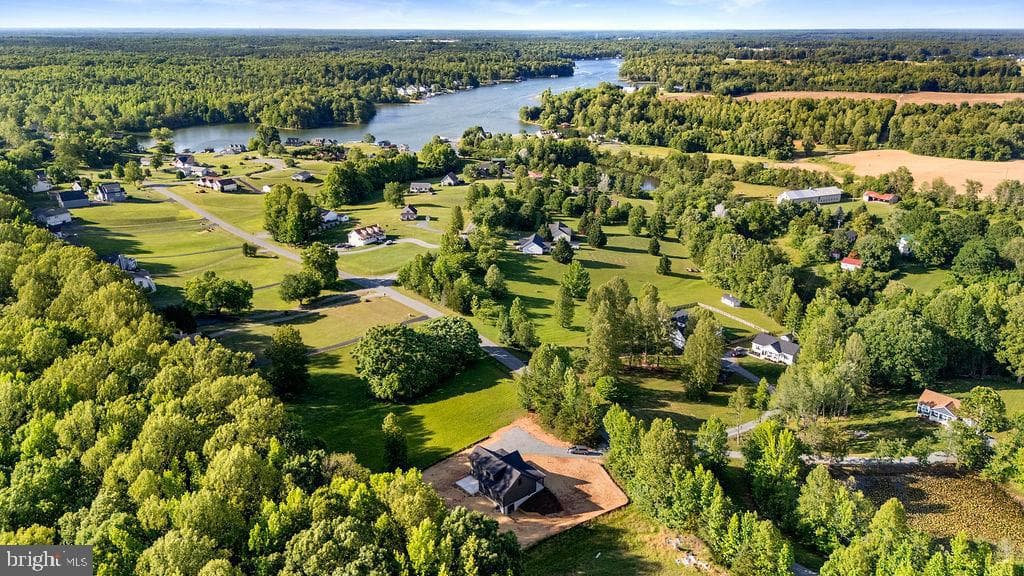 201 Seclusion Shores Drive, Mineral