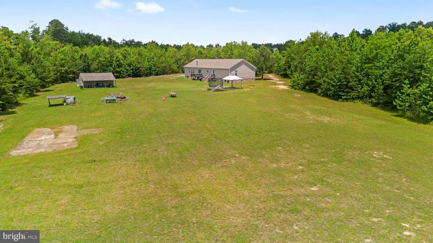 212 Briar Circle photo 5