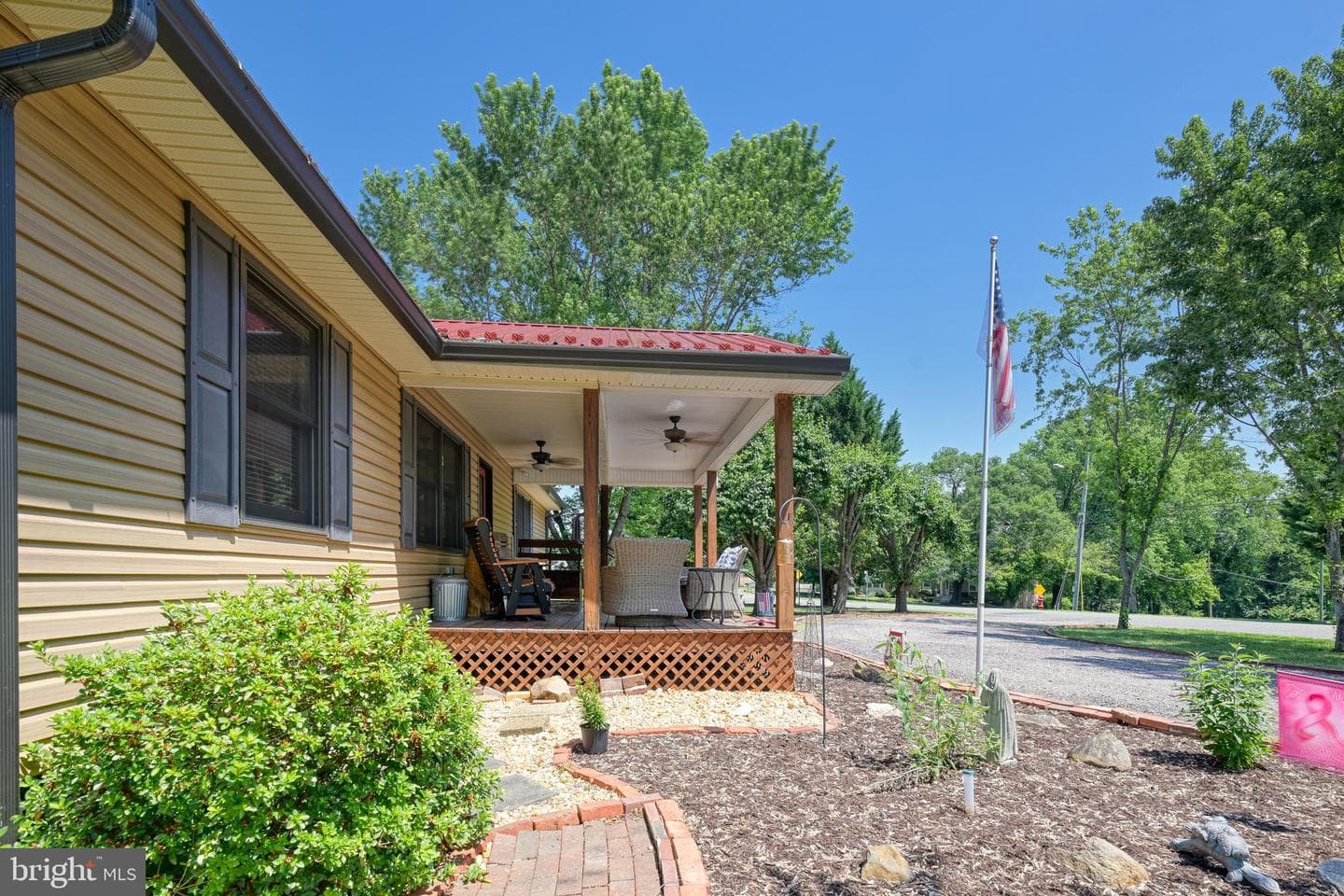 110 Patrick Henry Dr, Louisa