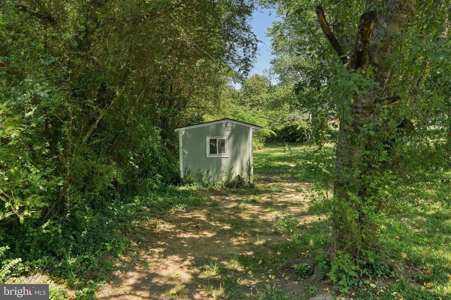 110 Patrick Henry Dr photo 62