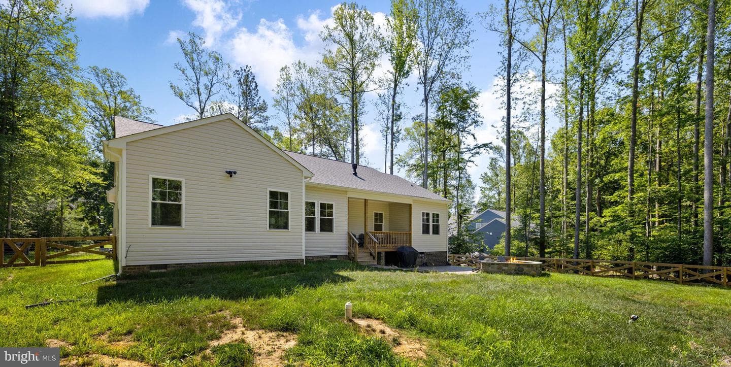 90 Holly Ct photo 57