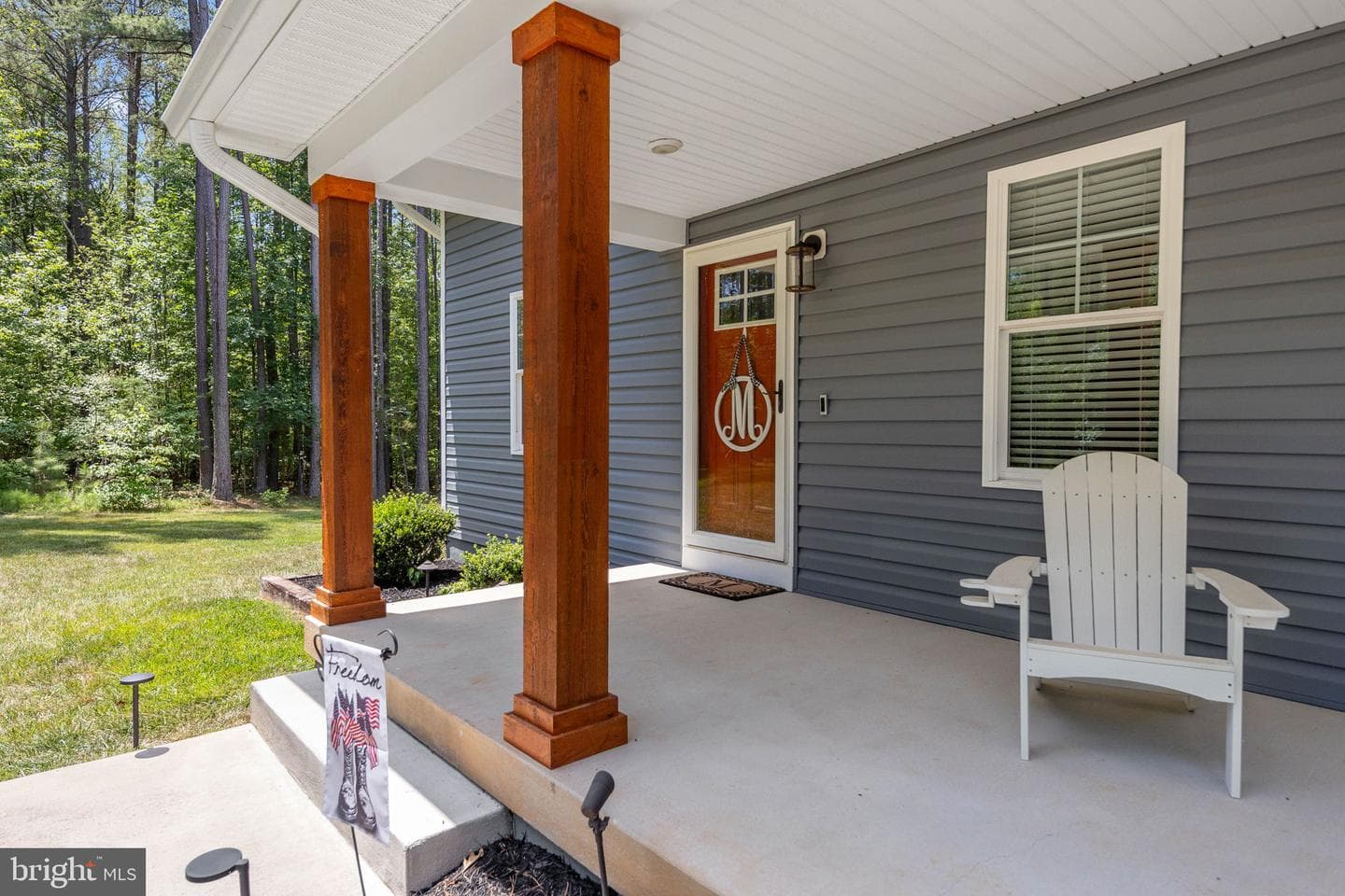 1098 Lake Forest Drive photo 8