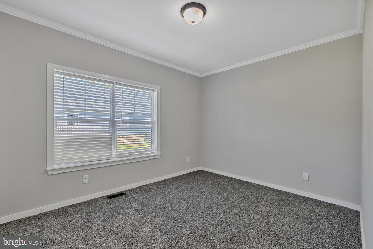 225 Bumpass photo 20
