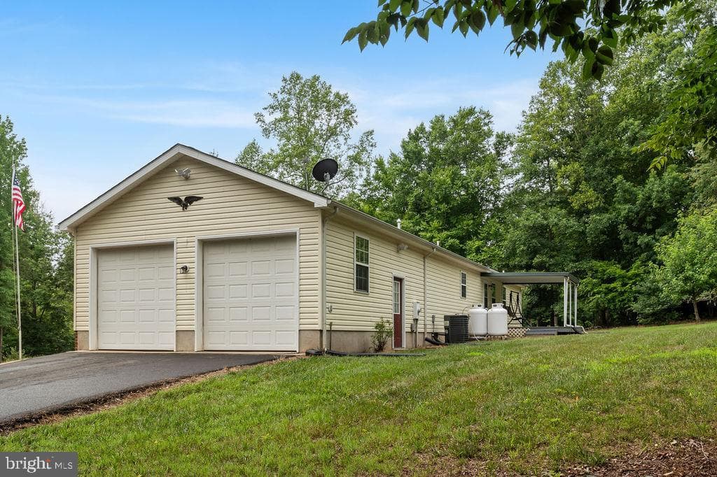857 Tall Pines Drive photo 5