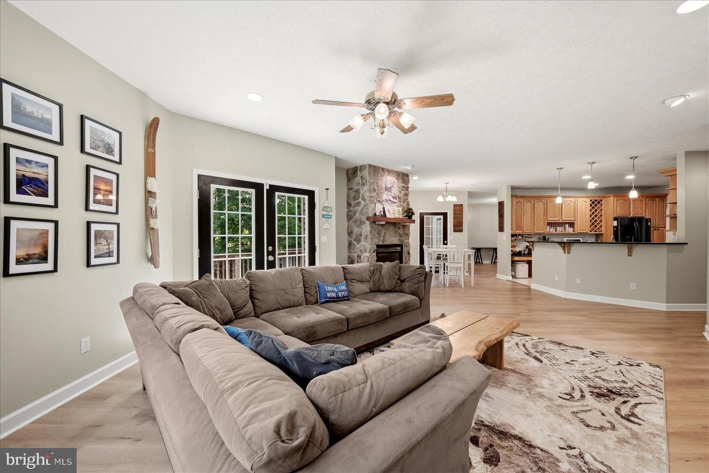 520 Oak Grove Drive photo 29