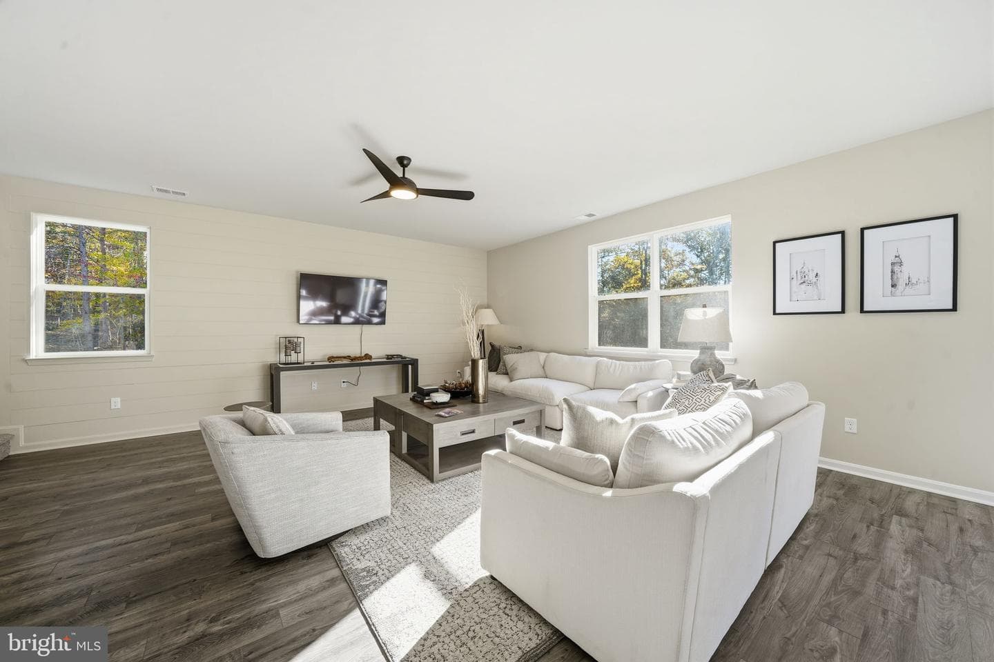 234 Glenmore Lane photo 13
