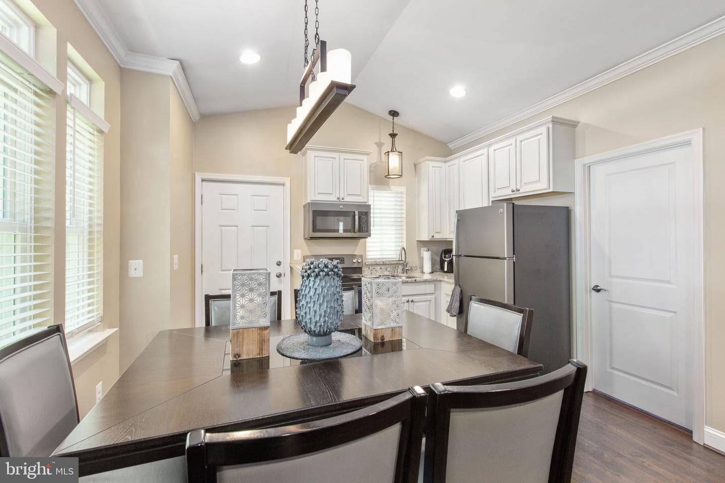 106 Bernie Cir photo 16