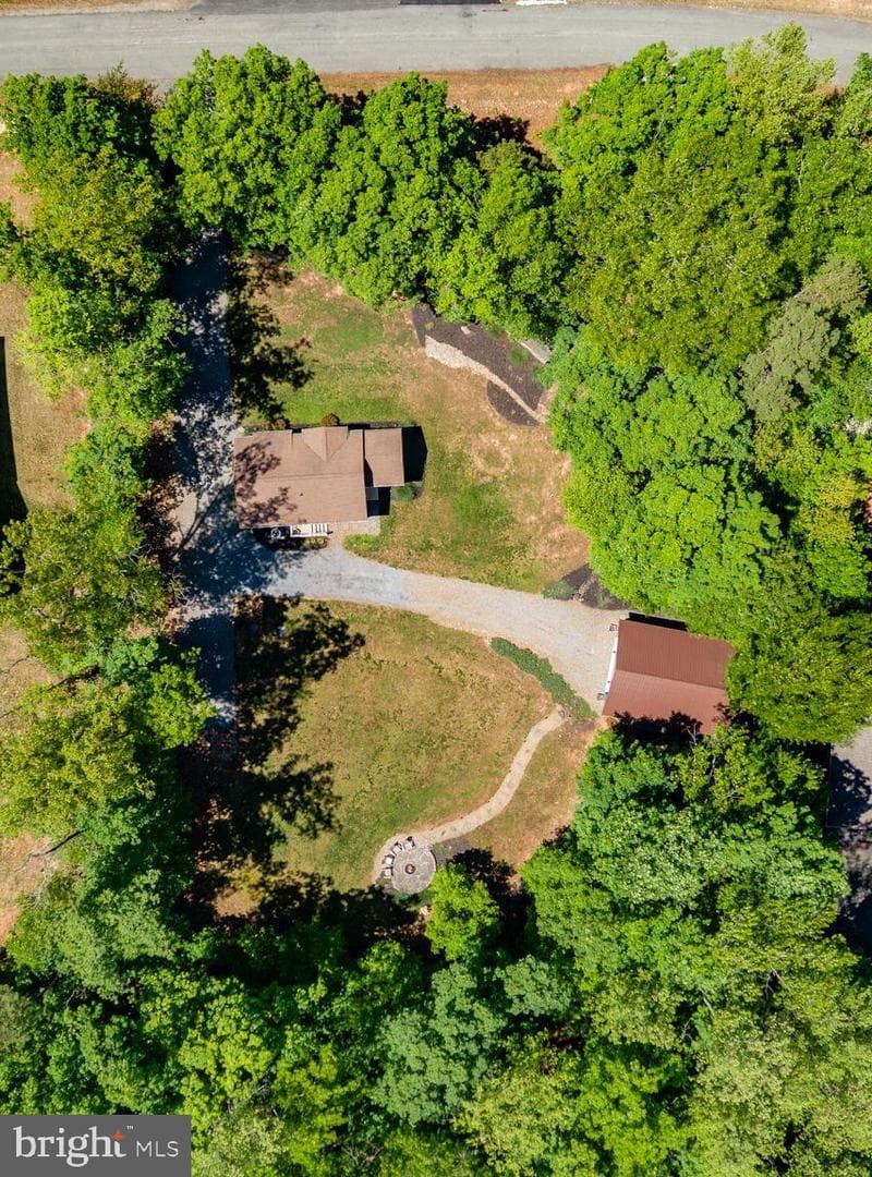 106 Bernie Cir photo 43