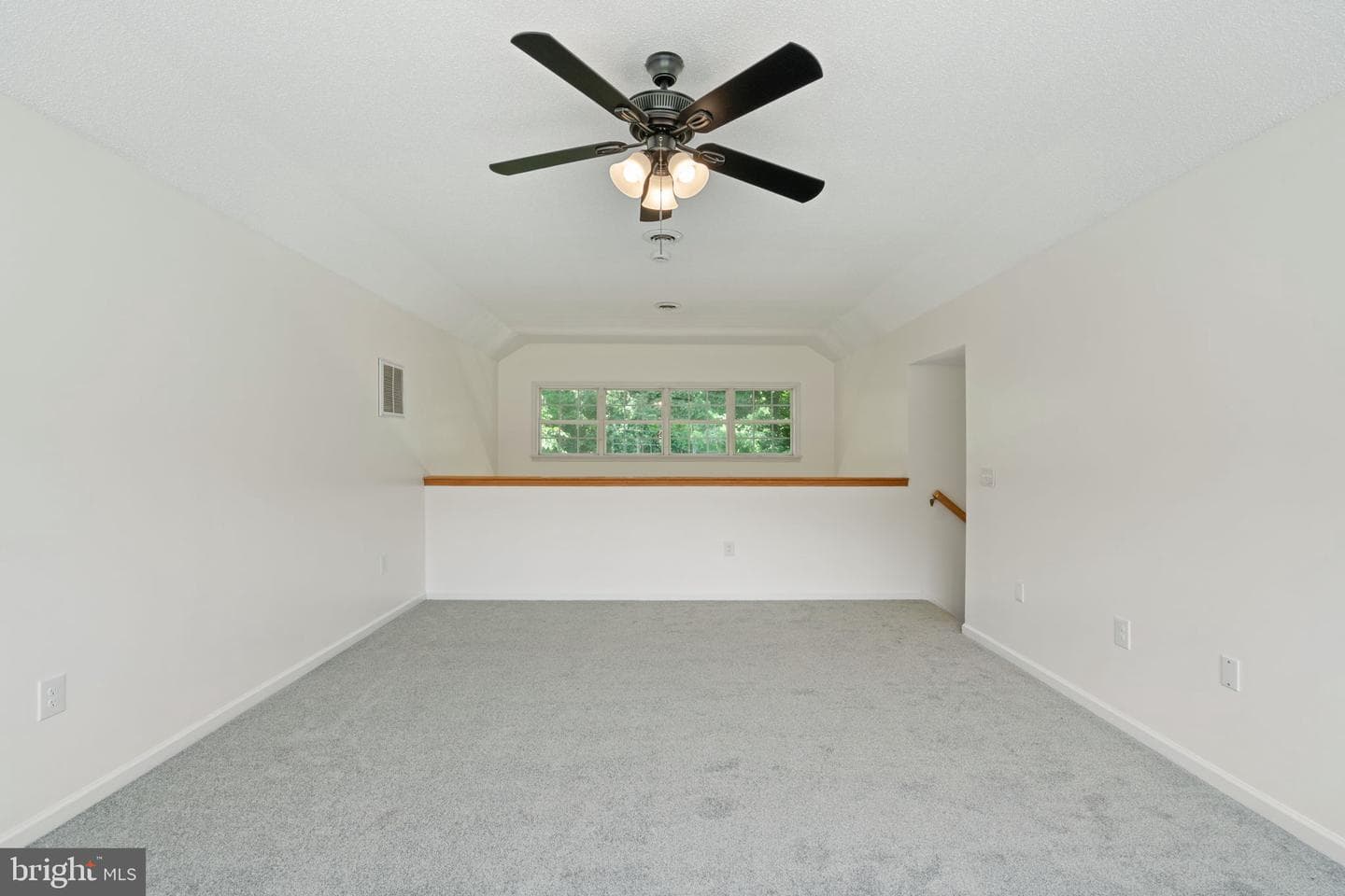 297 N Bluewater Boulevard photo 36