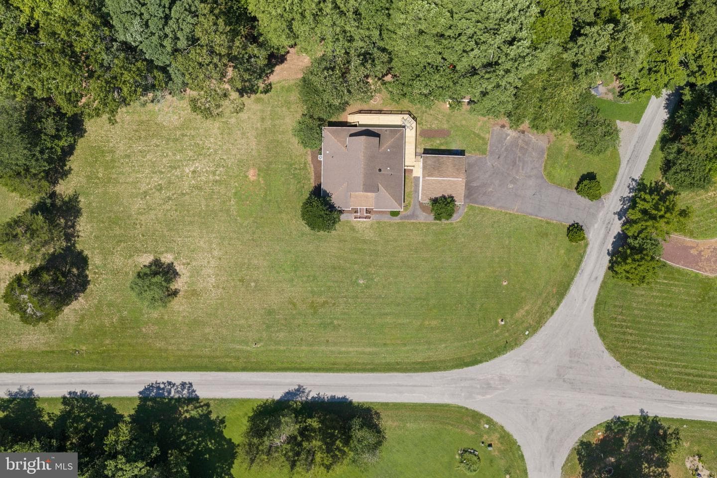 297 N Bluewater Boulevard photo 7