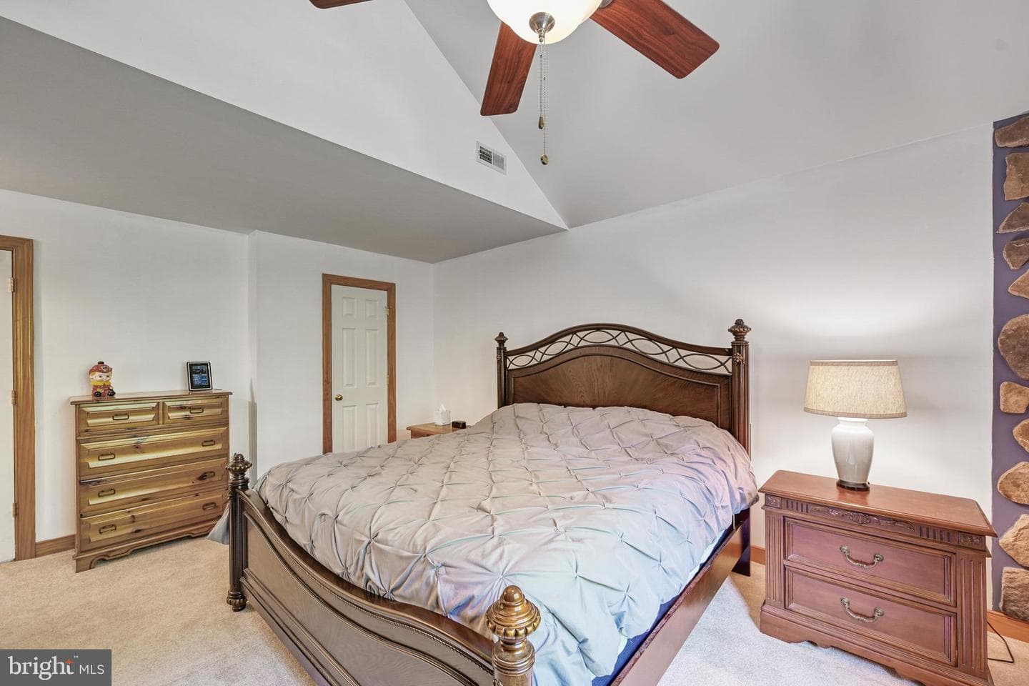 47 Elnor Road photo 20