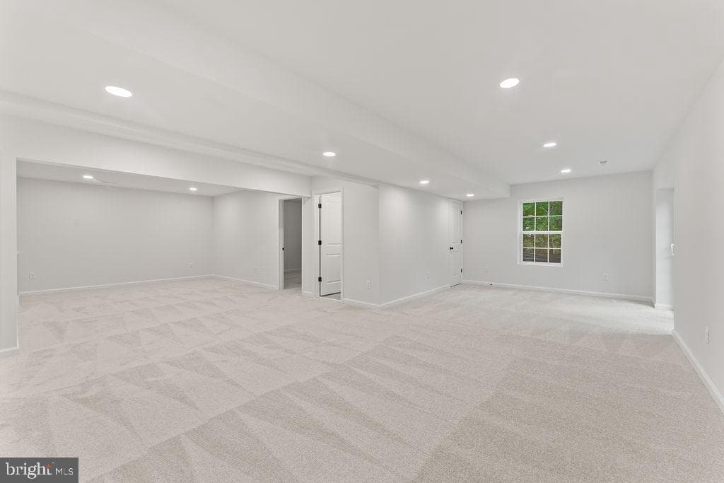 224 Edgewood Drive photo 36