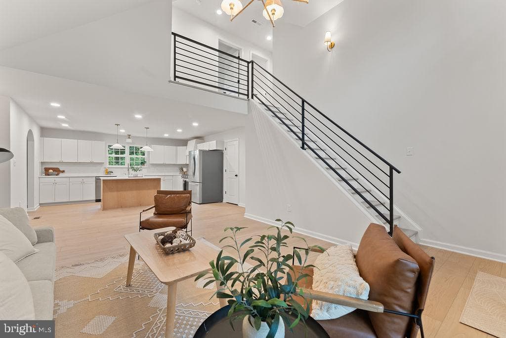 224 Edgewood Drive photo 8
