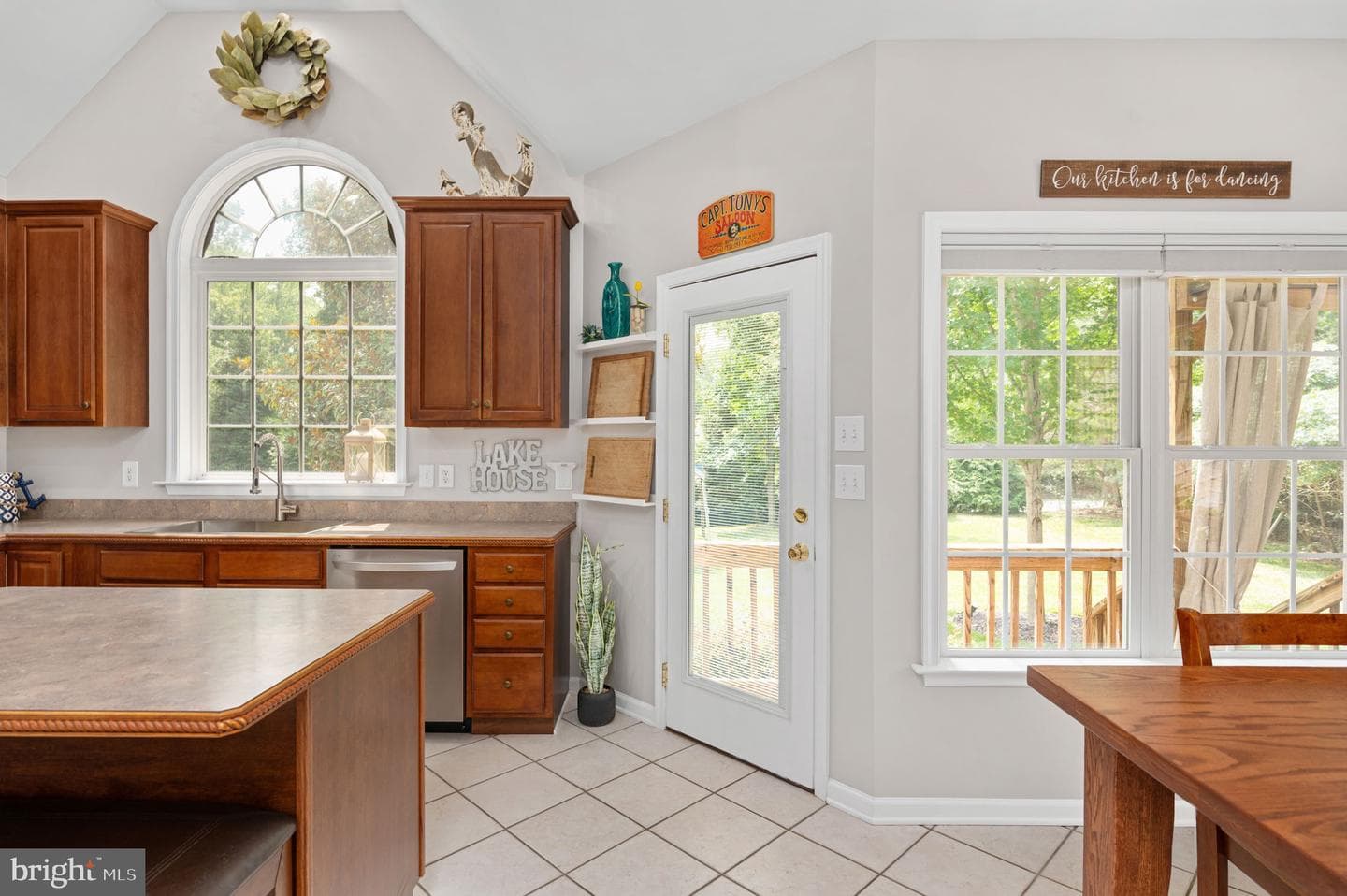 215 Cuckoos Nest Drive photo 22