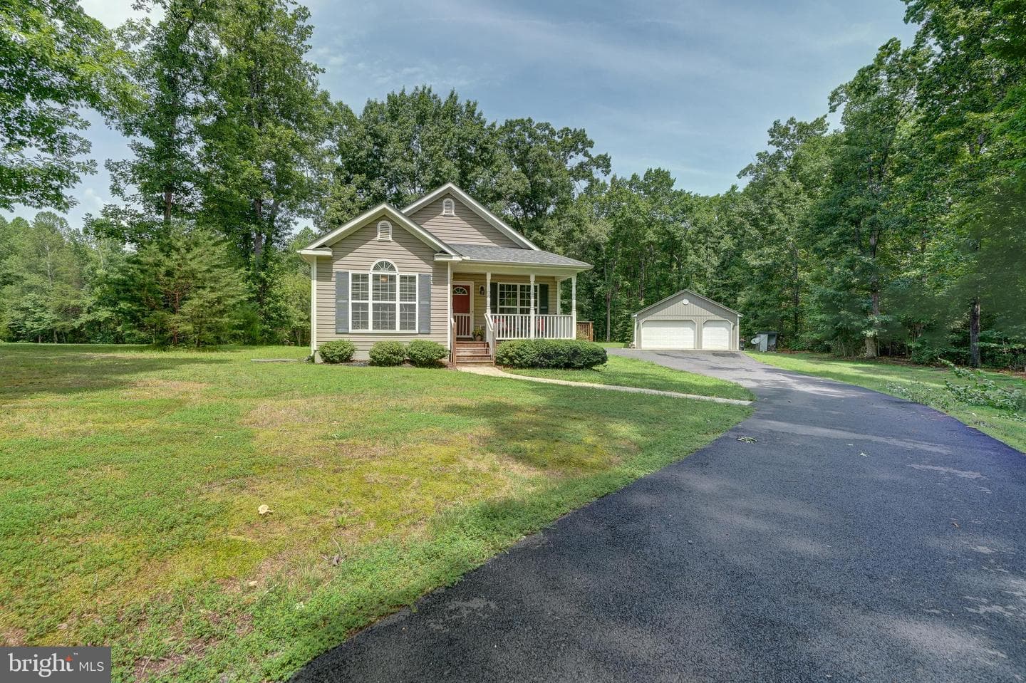215 Mitchell Point Road, Mineral