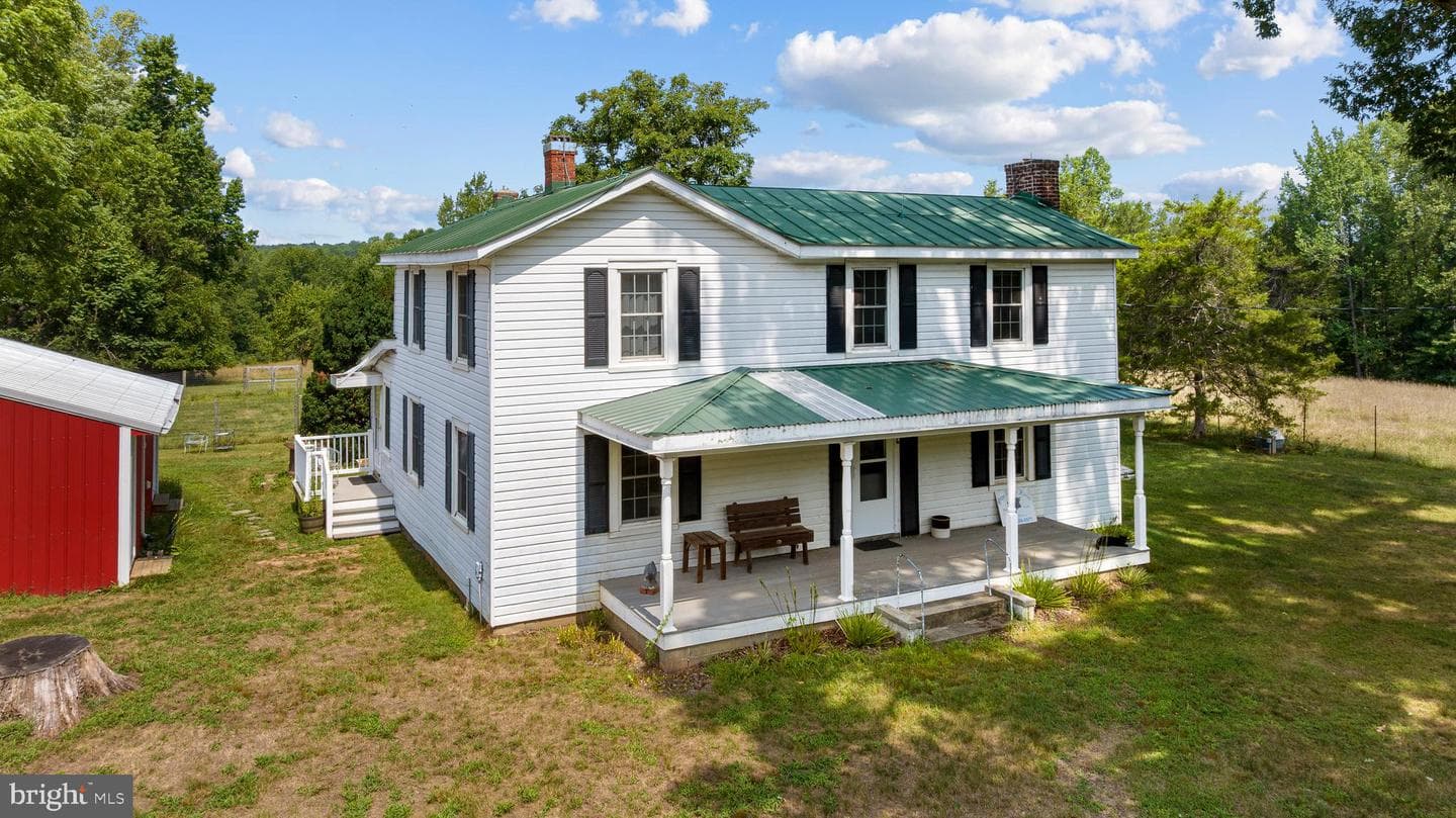 775 Spring Road photo 3