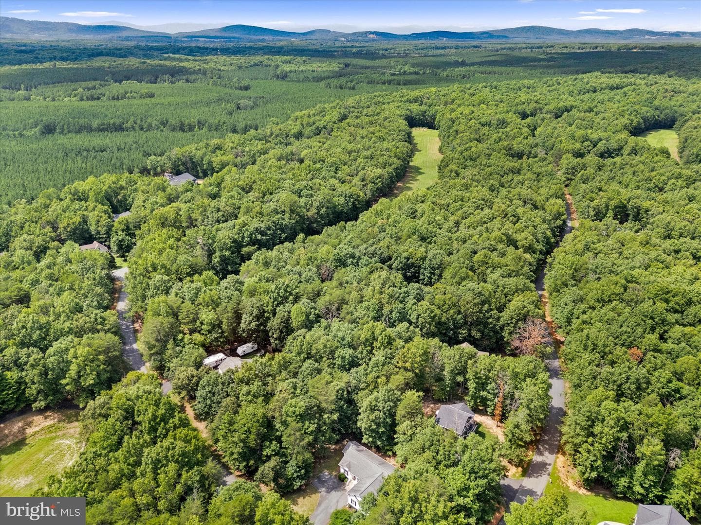 178 Pinehurst Drive photo 49