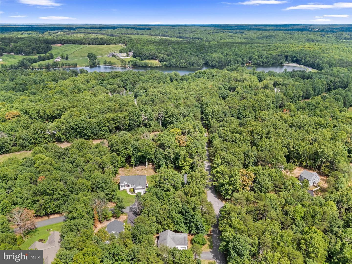 178 Pinehurst Drive photo 51