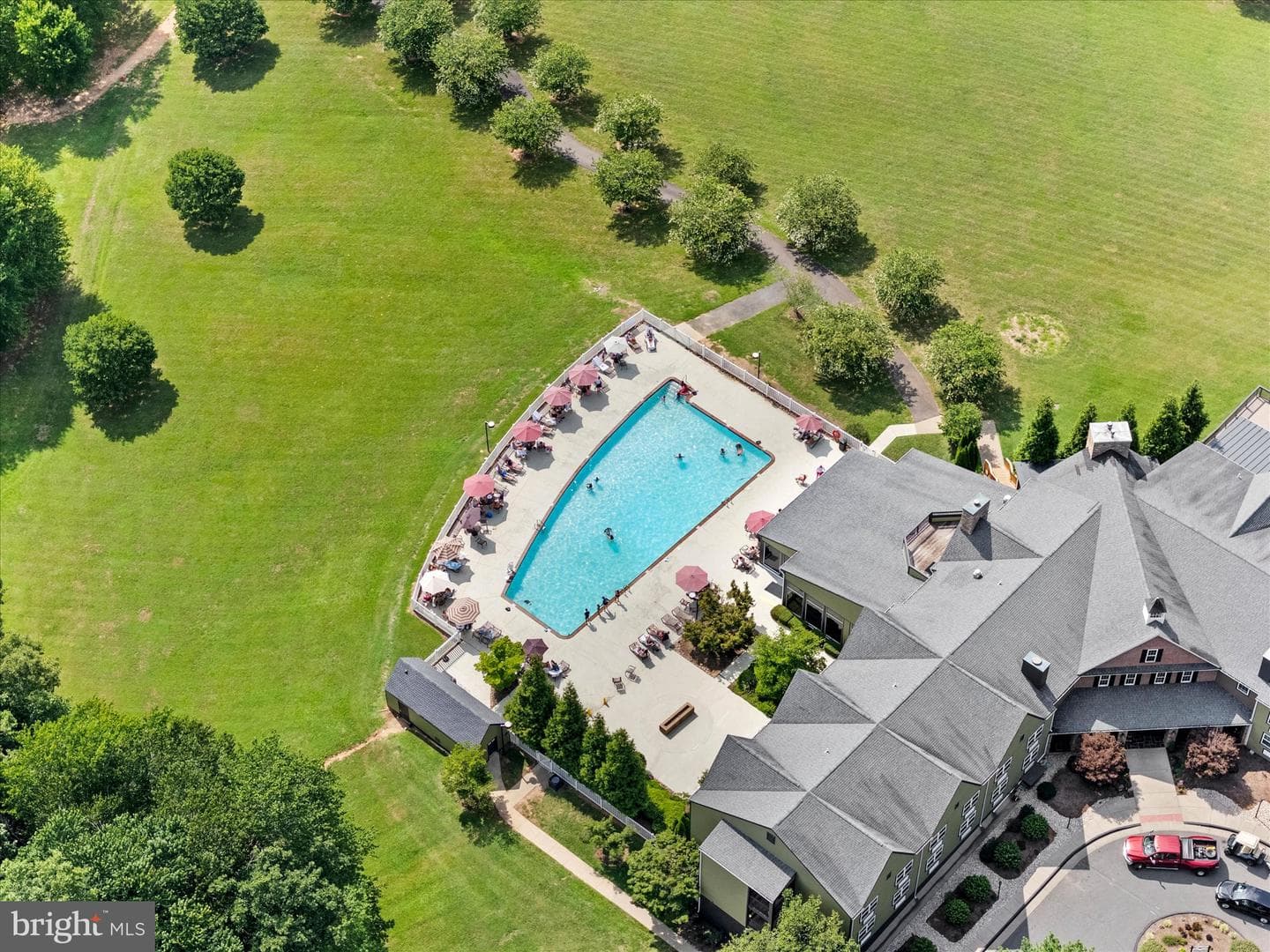 178 Pinehurst Drive photo 68
