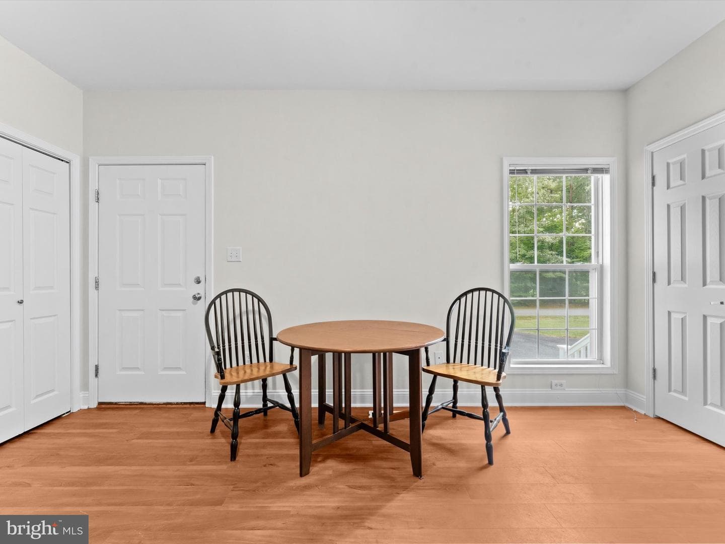 178 Pinehurst Drive photo 9