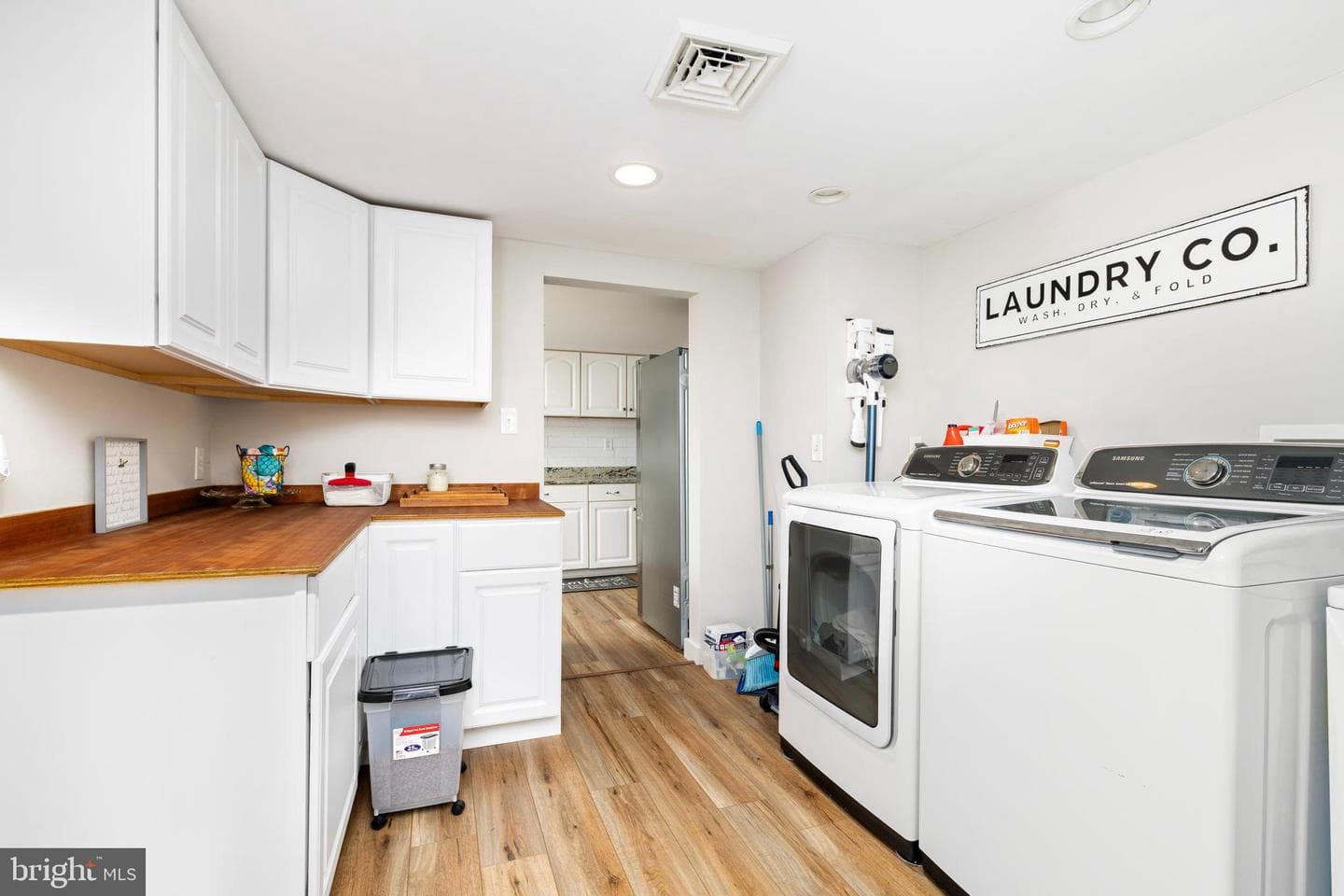 1052 S Hill Road photo 26