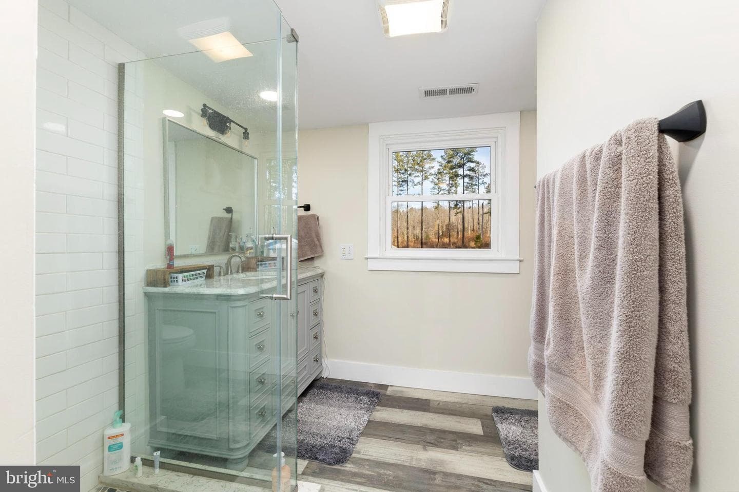 1052 S Hill Road photo 32