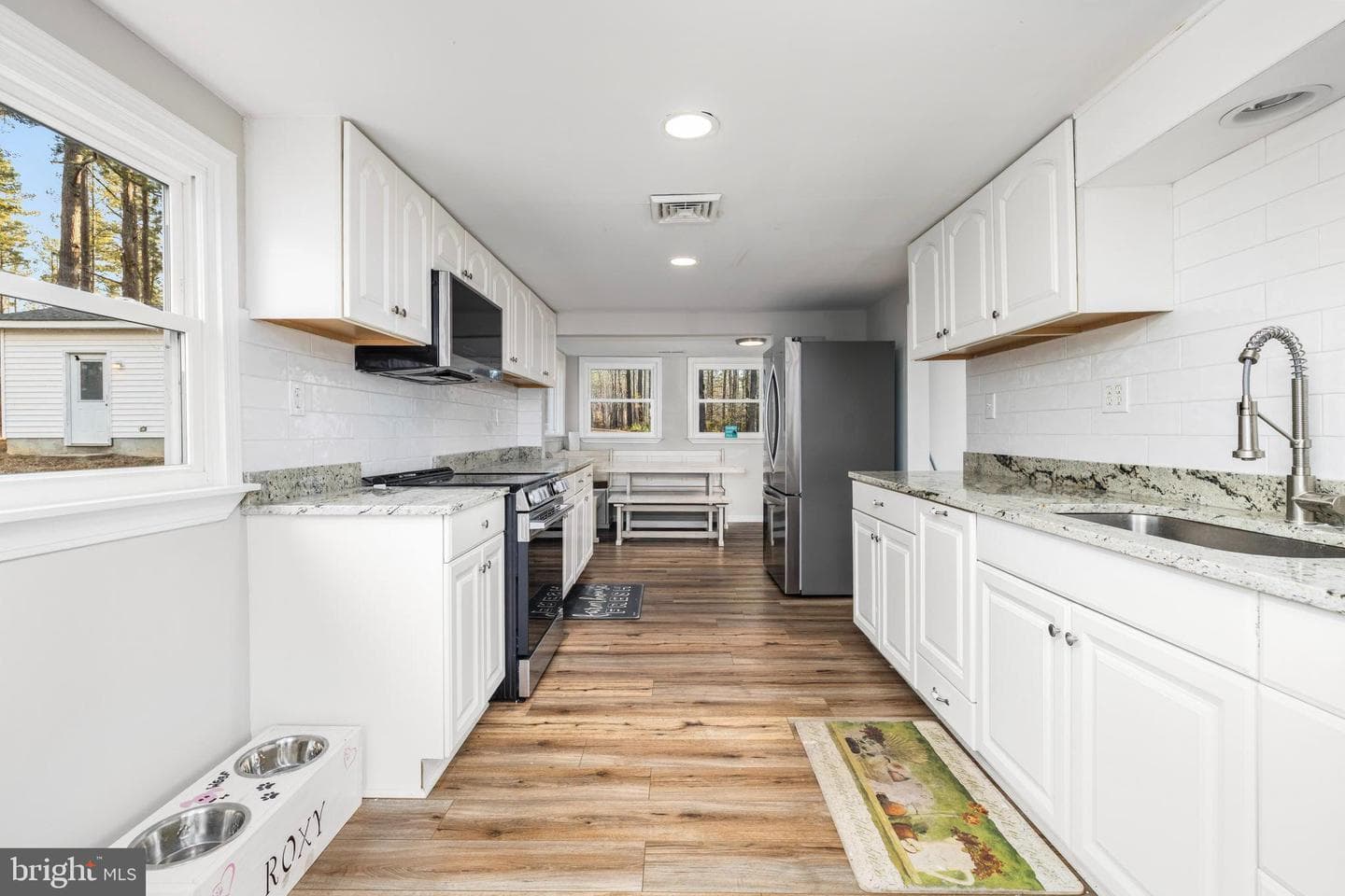 1052 S Hill Road photo 33