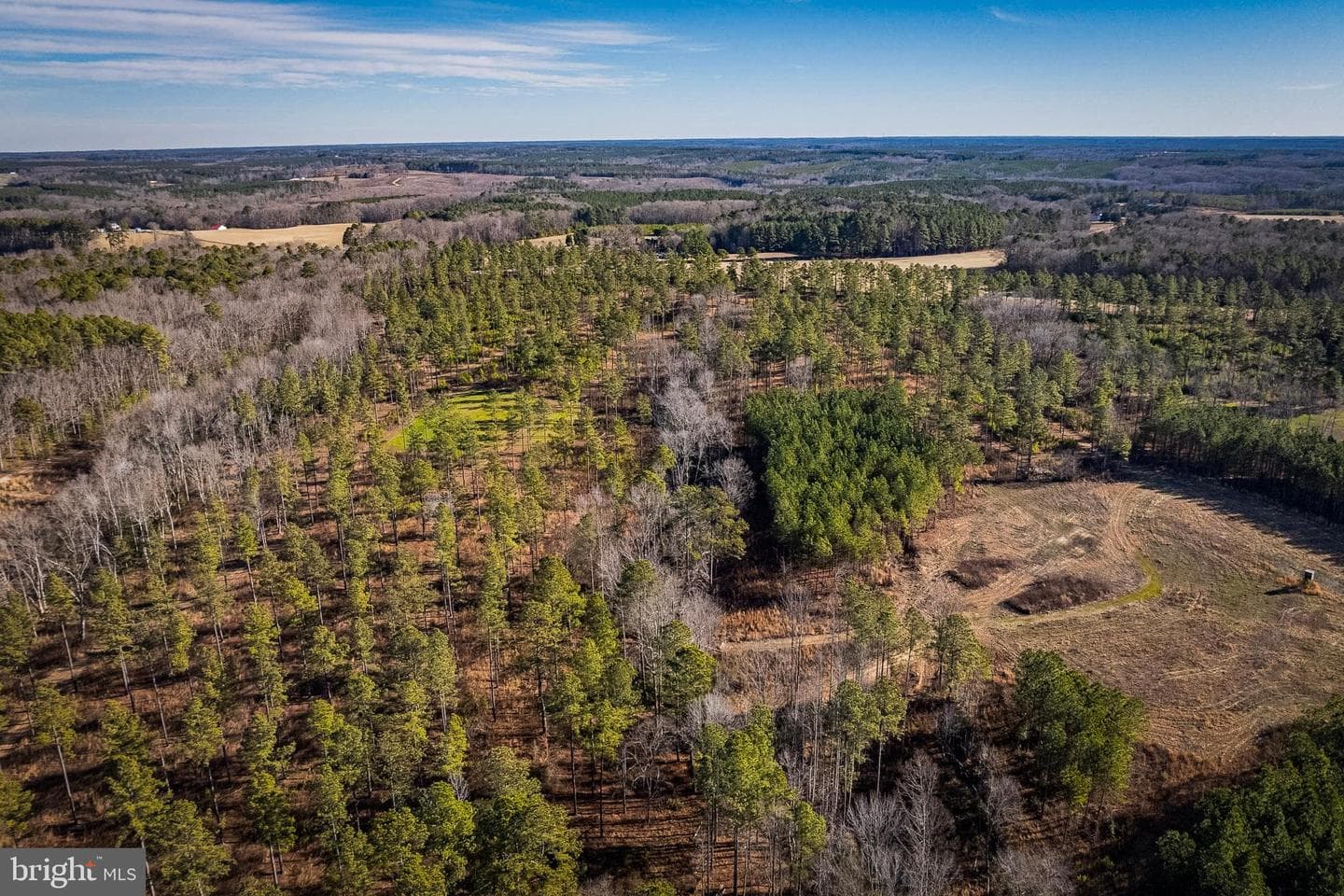 1052 S Hill Road photo 78