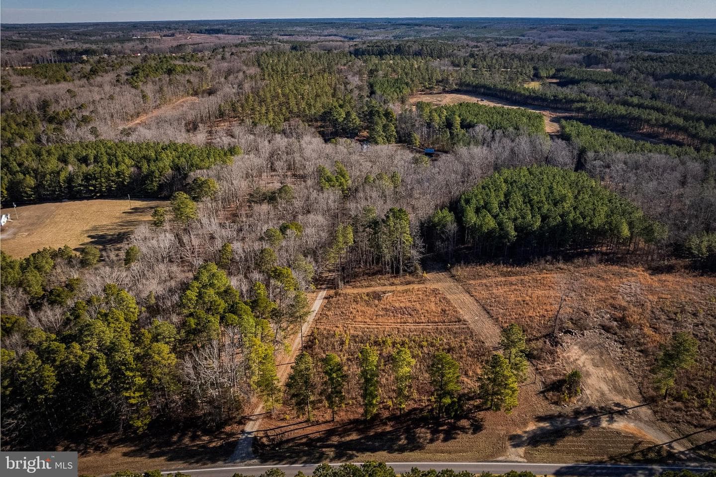 1052 S Hill Road photo 83