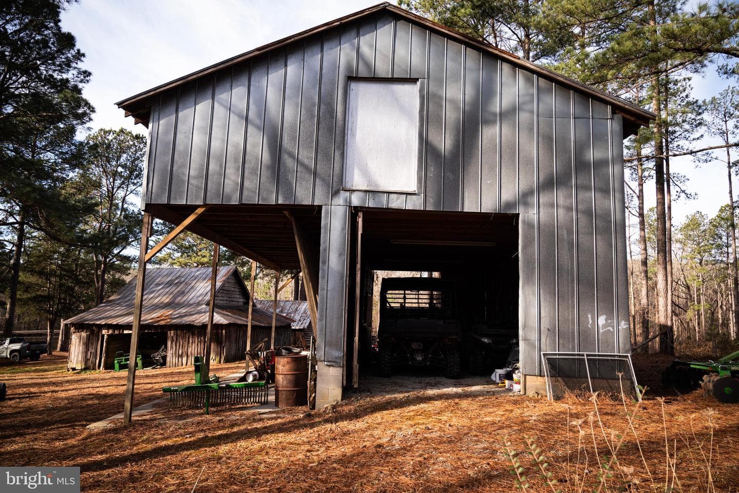 1052 S Hill Road photo 96