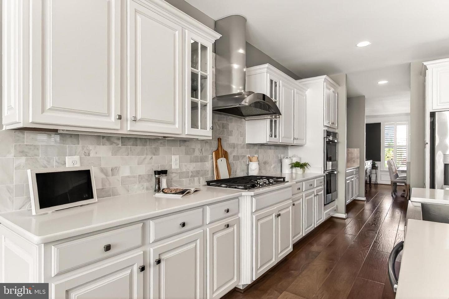 1103 Themis Street SE photo 23