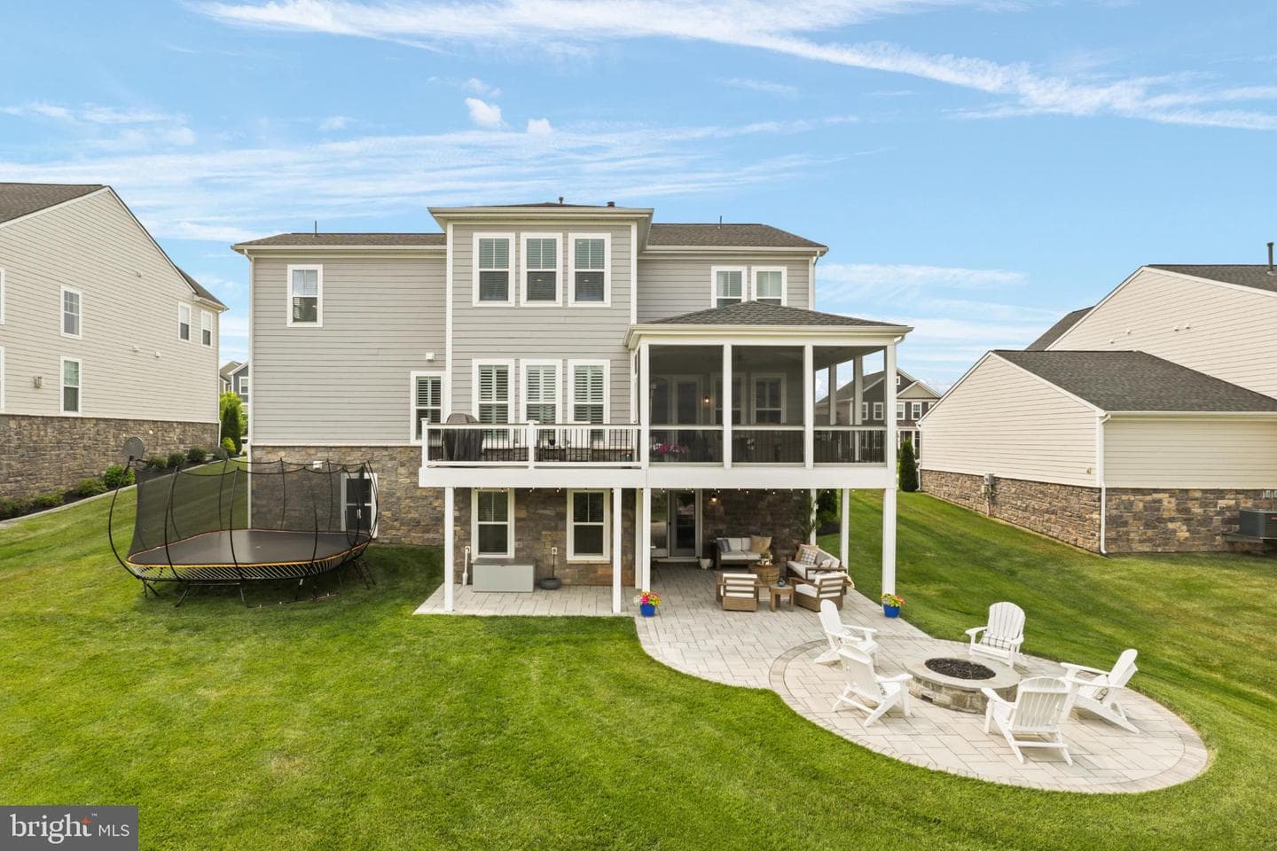 1103 Themis Street SE photo 94