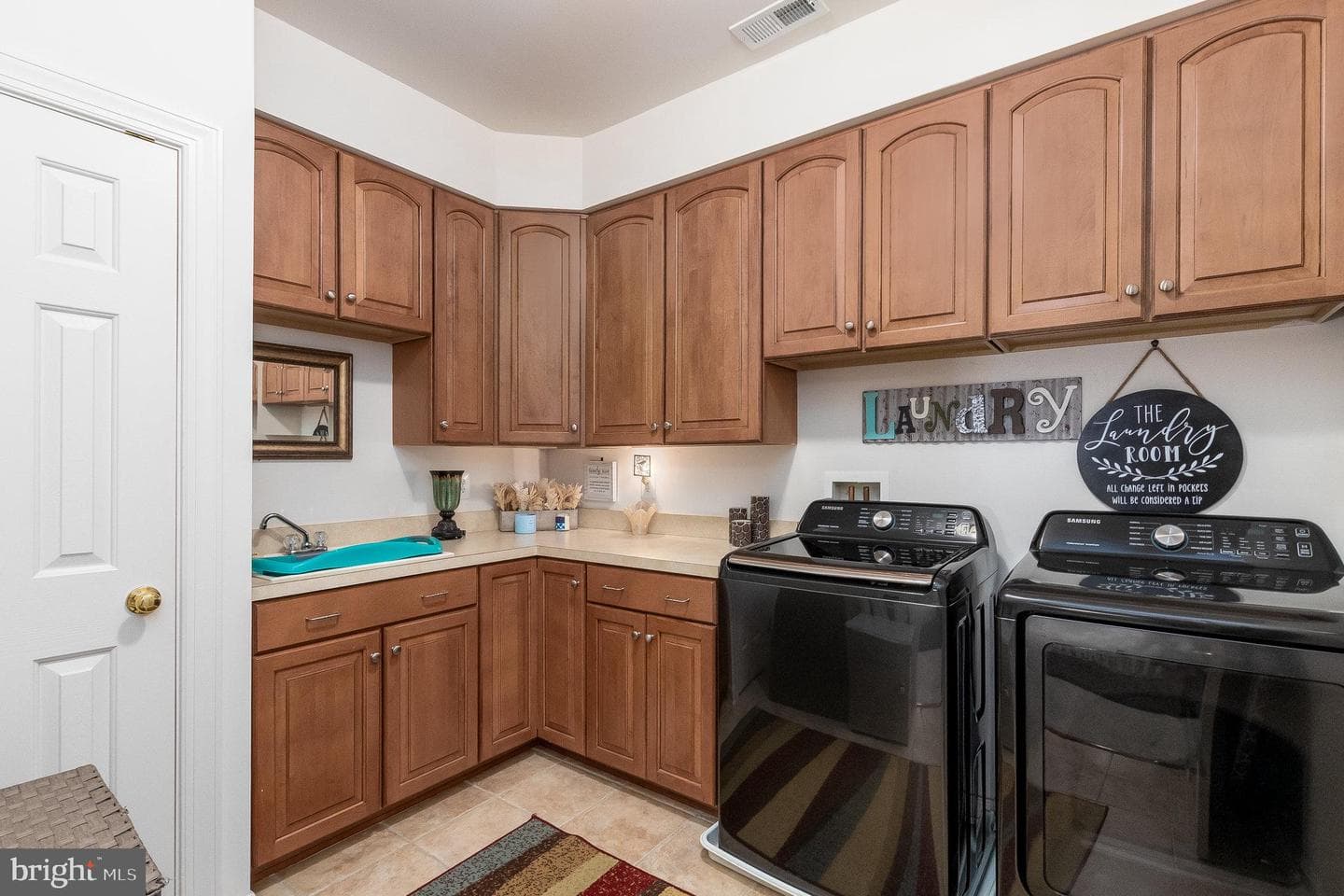 18307 Buccaneer Terrace photo 17