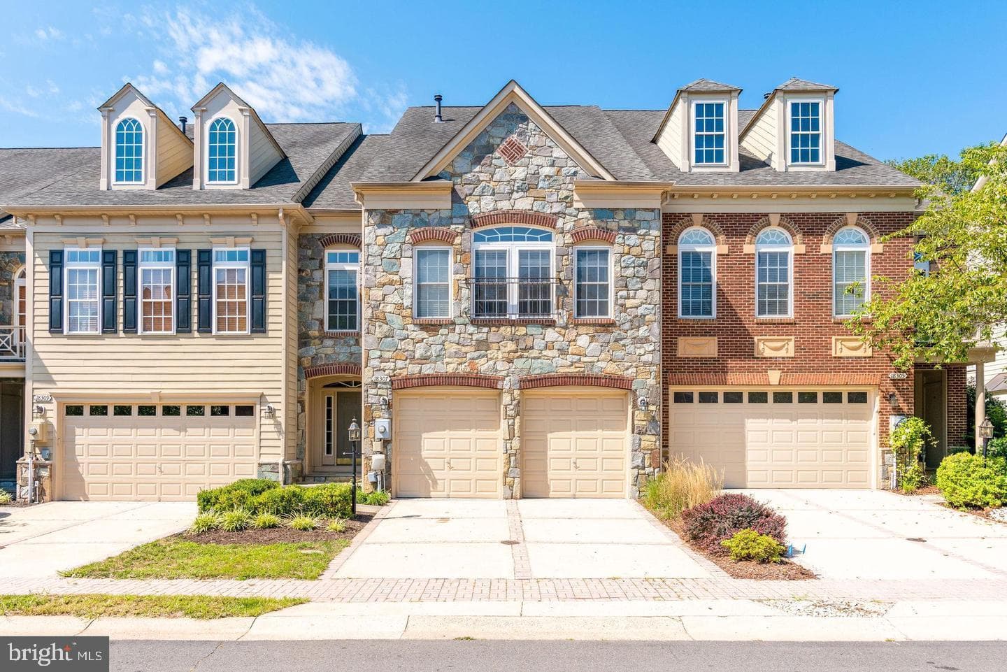 18307 Buccaneer Terrace photo 3