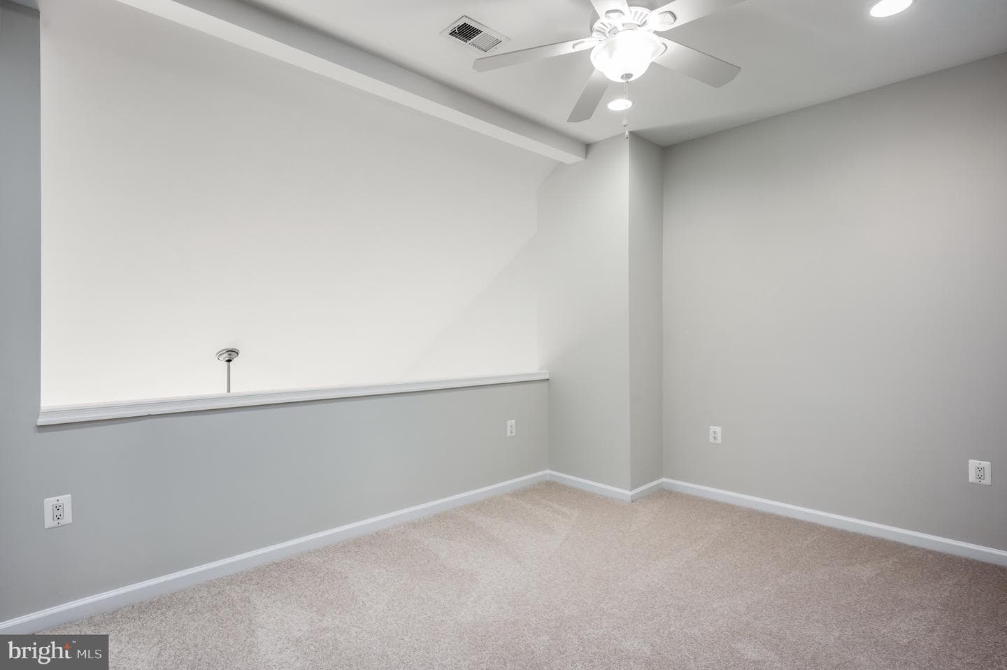 20443 Valley Falls Square photo 30