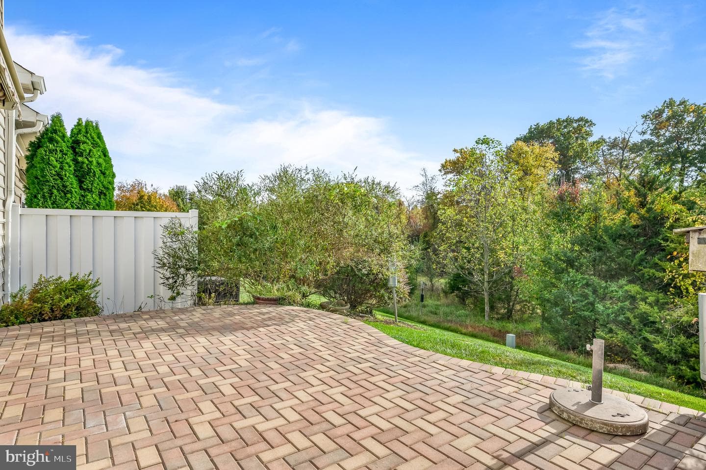 20443 Valley Falls Square photo 41