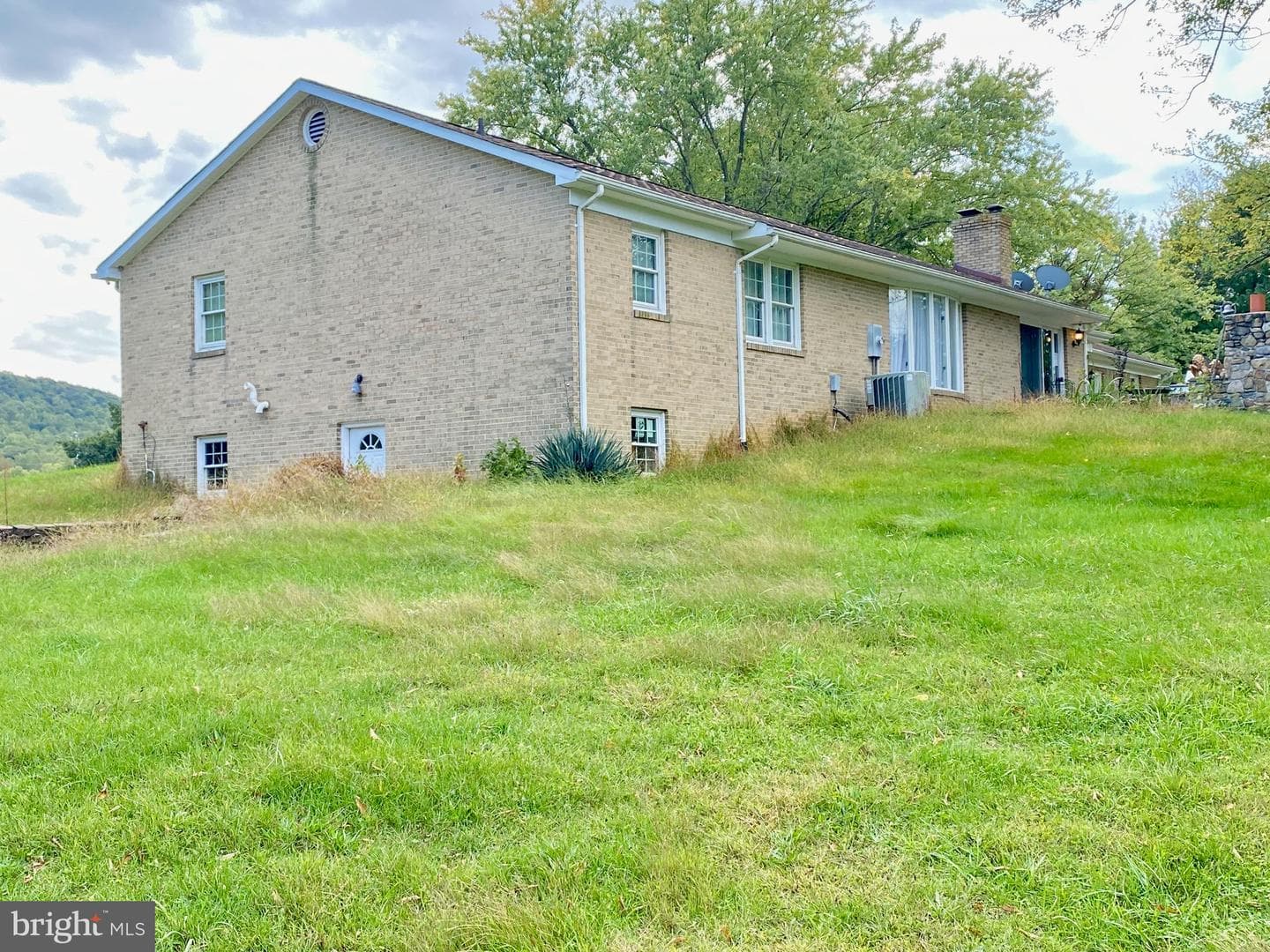 13465 Harpers Ferry Road photo 7