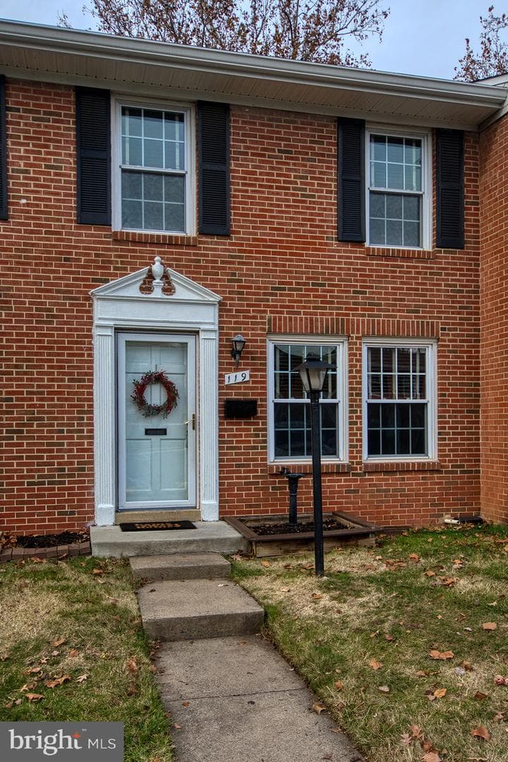119 N Duke Drive