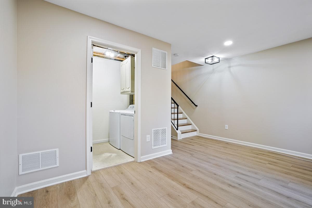 20202 Foothill Terrace photo 34