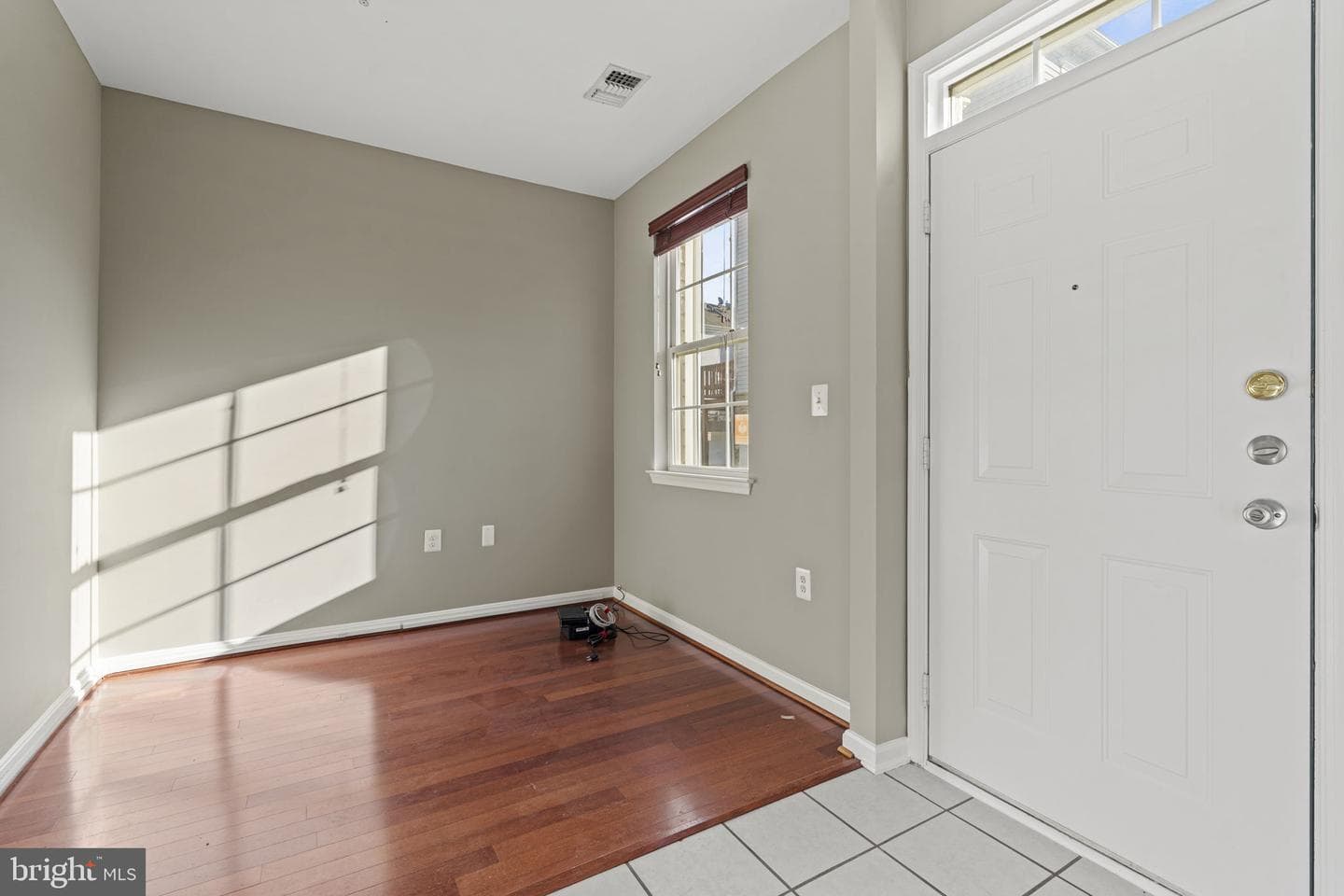 21813 Kelsey Square photo 22