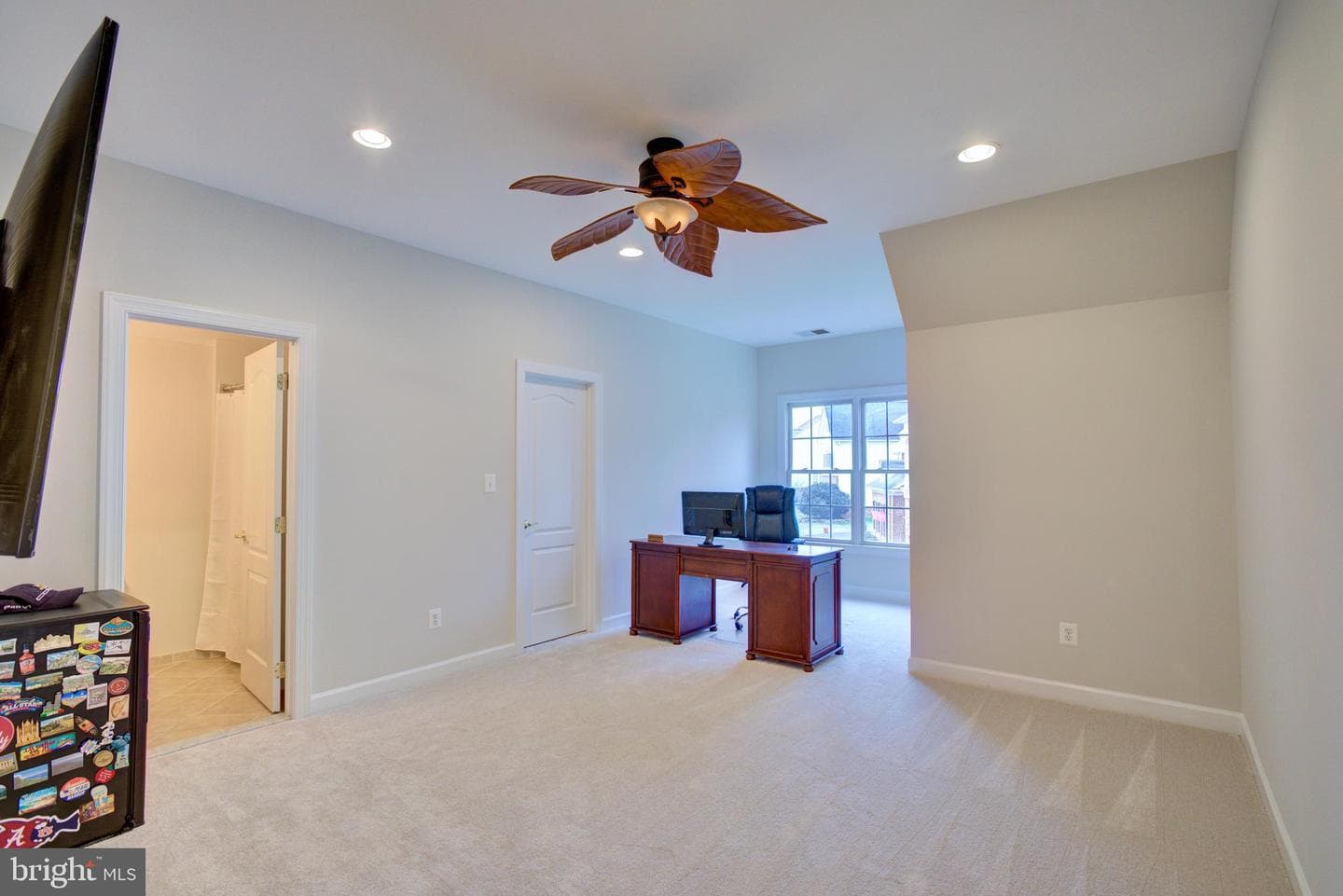 18733 Upper Meadow Drive photo 35
