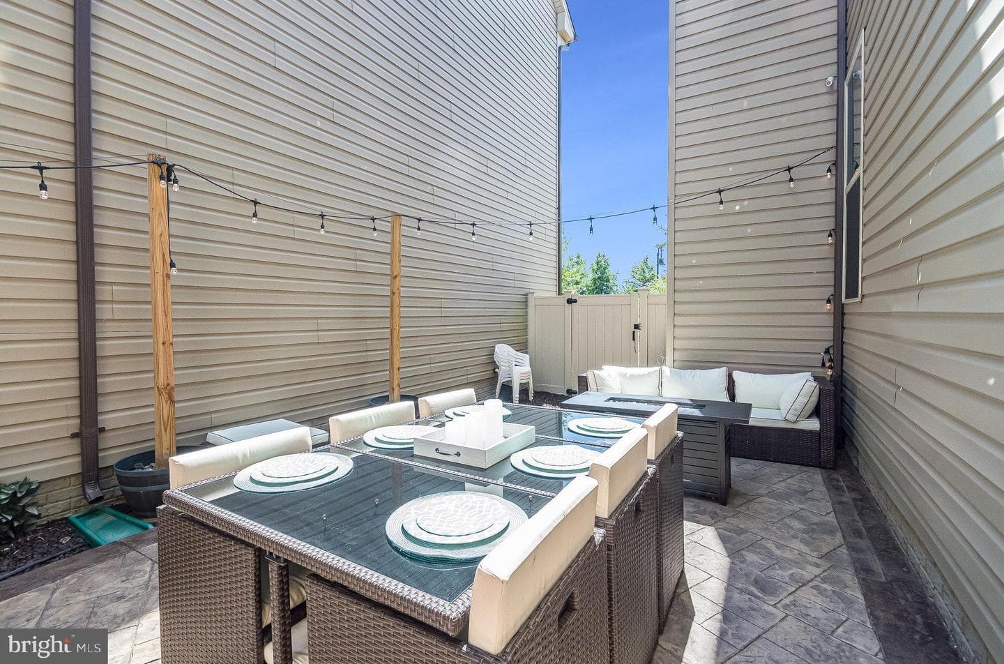 44622 Petersham Drive photo 39
