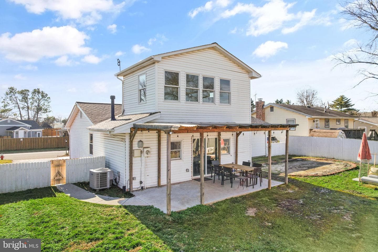 314 W Juniper Avenue photo 32