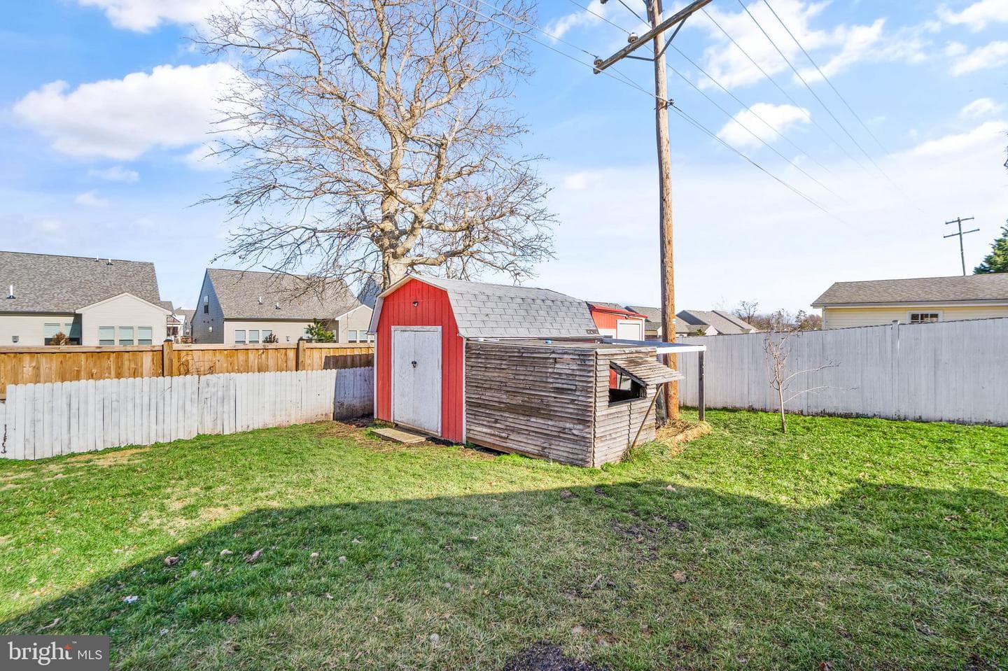 314 W Juniper Avenue photo 34