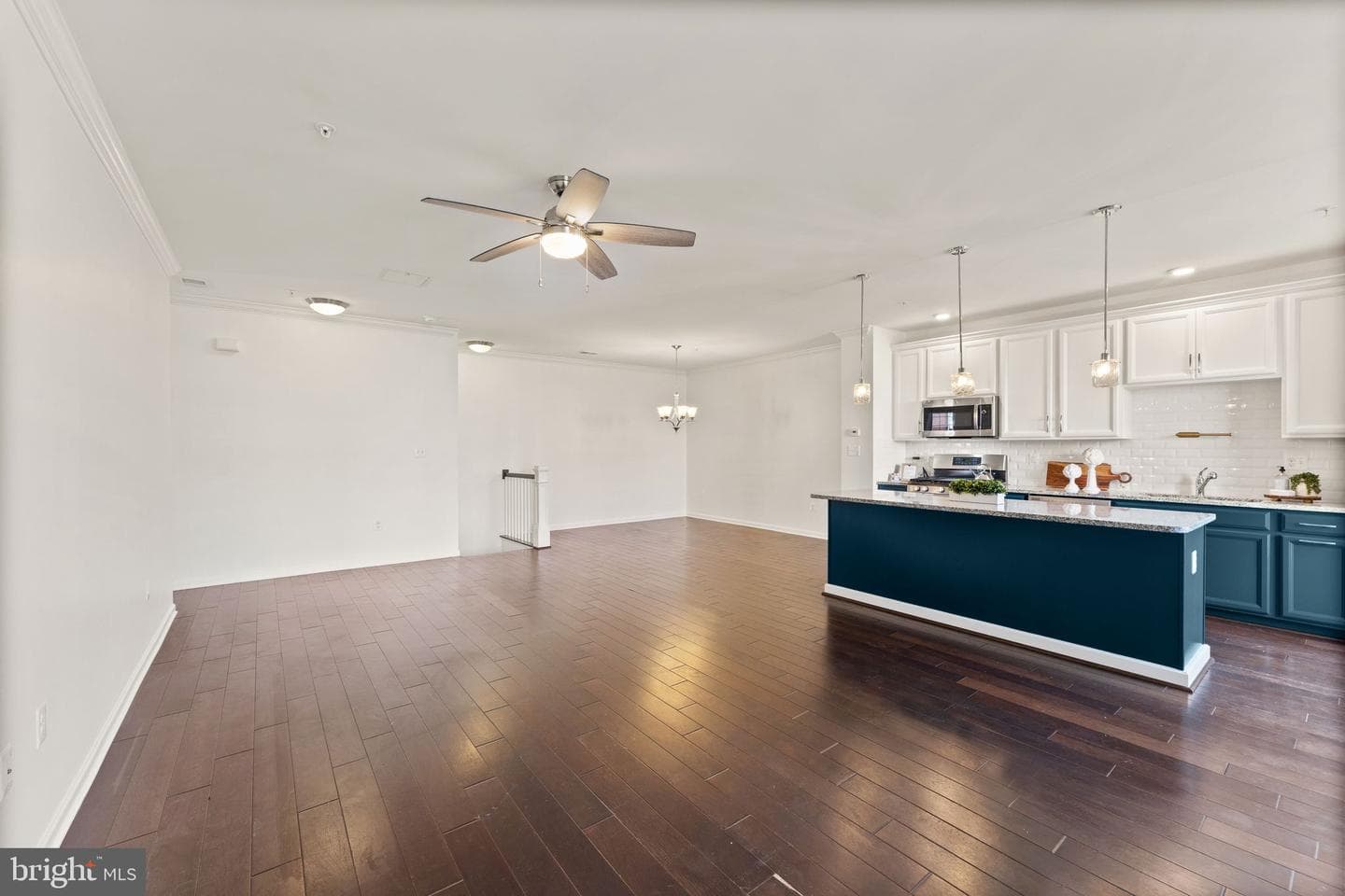 23297 Southdown Manor Terrace #116 photo 11