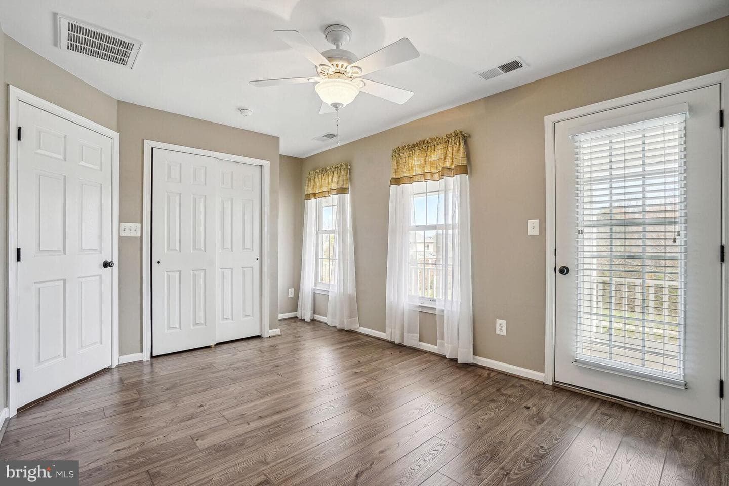 25277 Riding Center Drive photo 14