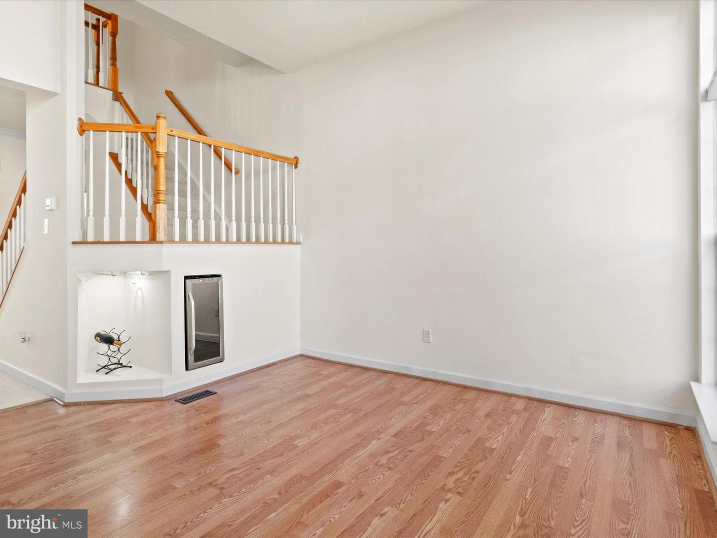 20555 Warburton Bay Square photo 13