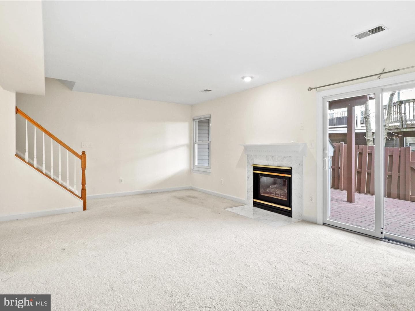 20555 Warburton Bay Square photo 29