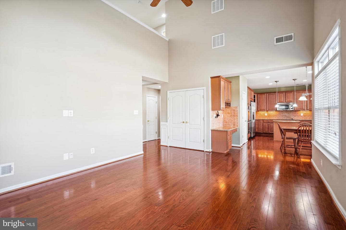 20582 Golden Ridge Drive photo 10